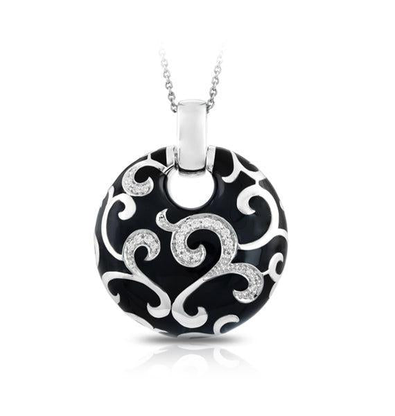 Royale Pendant