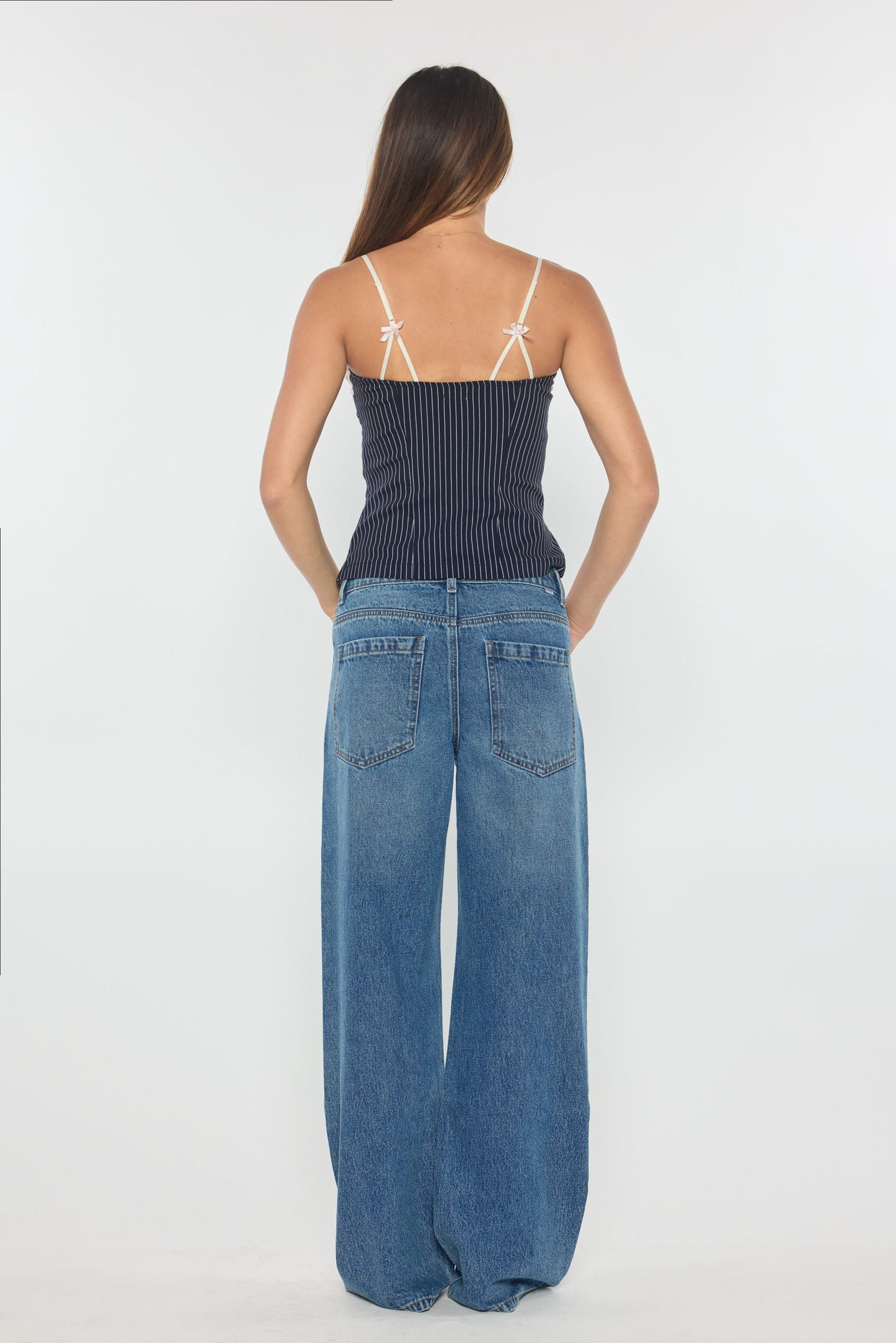Low Waist Wide Leg with Big Eyelet Detail