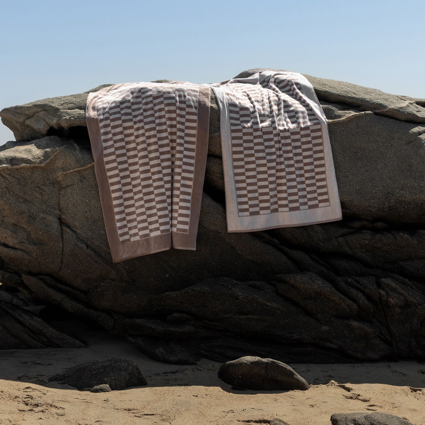 Pietra Towels